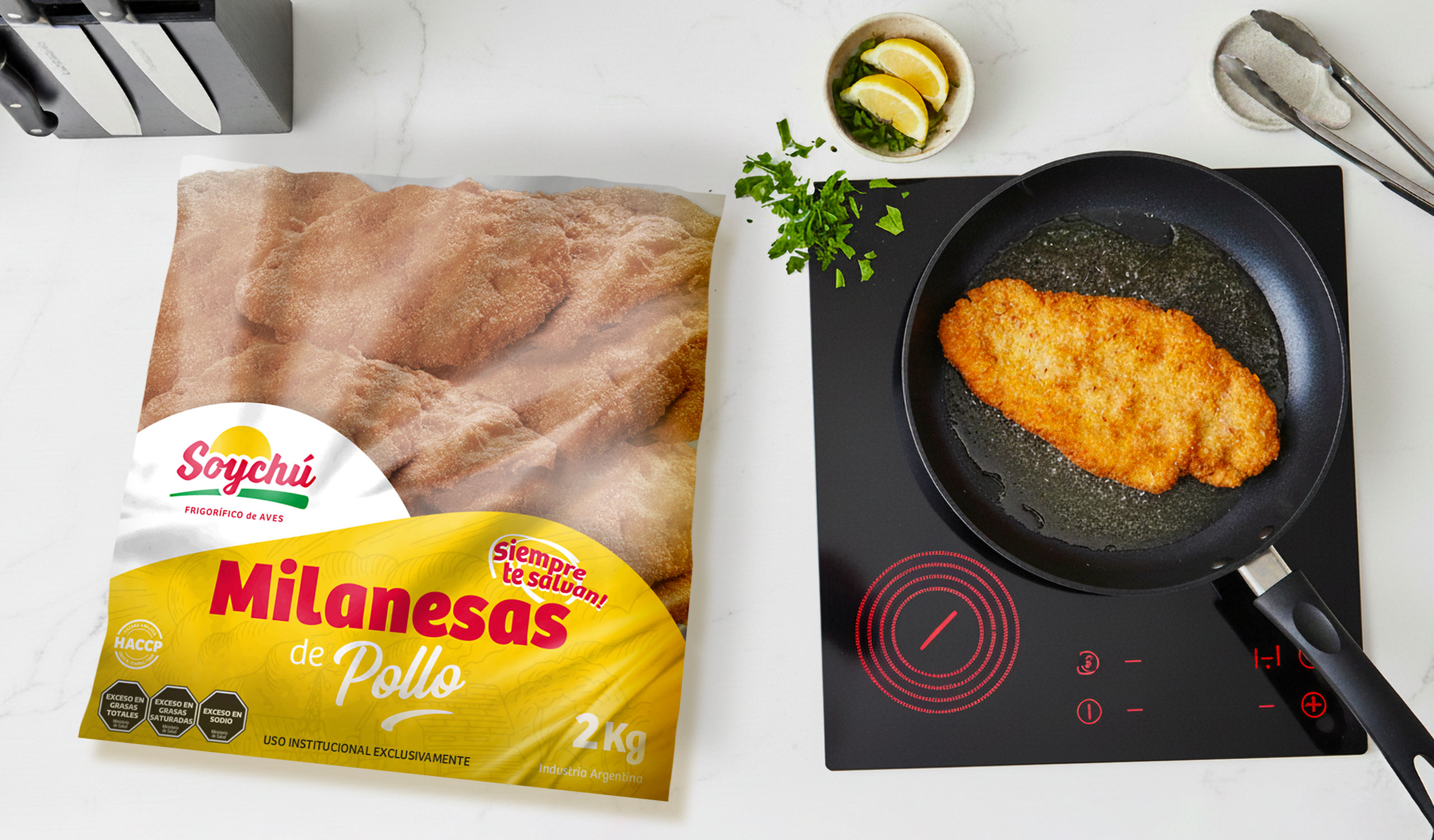 Soychú Milanesas. Diseño de Packaging. Packaging design. Milanese fried in the kitchen